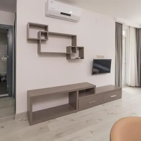 アパートホテル Erya Homes *